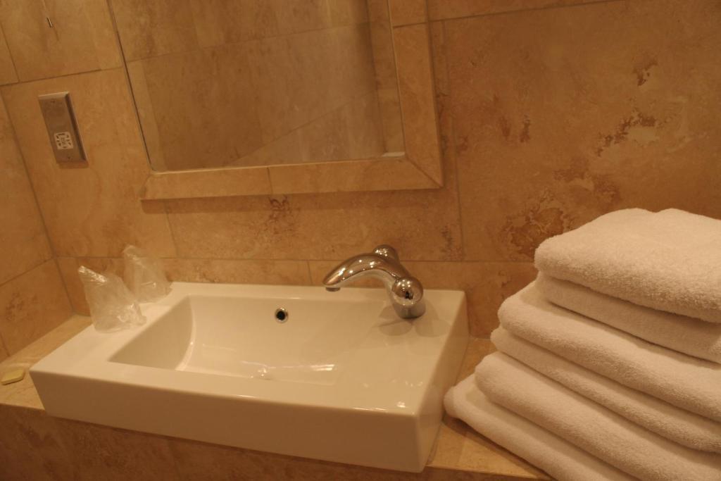 Sir William Fox Town House Hotel South Shields Room photo